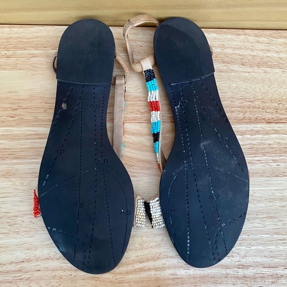 DV By Dolce Vita Nyle Beaded Flat Sandal Size 6.5 - Picture 3 of 3